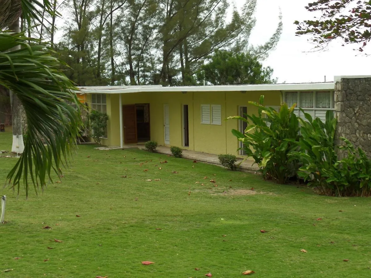 Miramar 6 Bedroom On The Beach Ocho Ríos Jamaïque